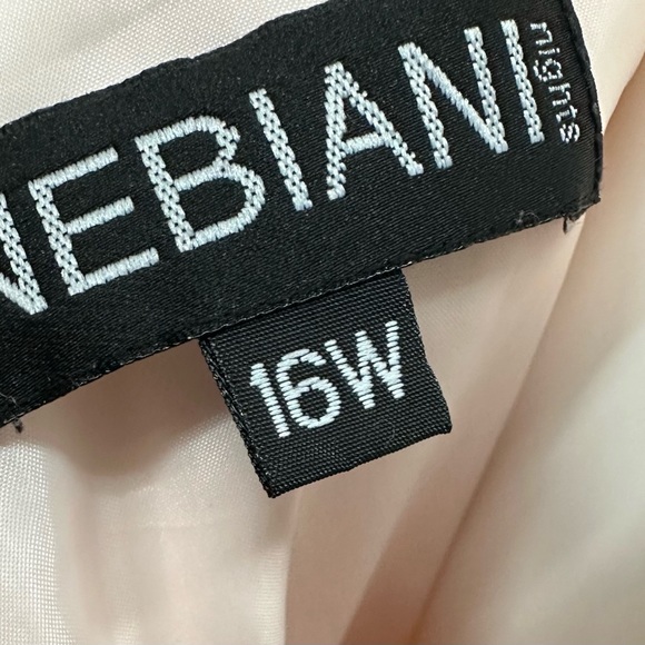 Nebiani Nights sz 16w long formal dress - Picture 4 of 4